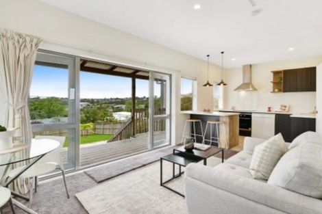 Photo of property in 12a Matai Road, Stanmore Bay, Whangaparaoa, 0932