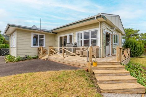 Photo of property in 83 Amohia Street, Paraparaumu, 5032