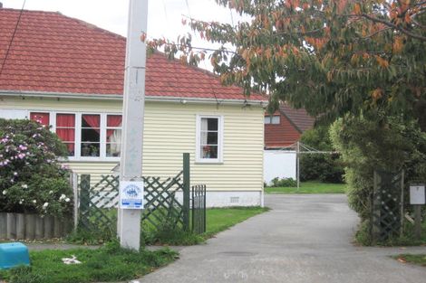 Photo of property in 6 Hobbs Grove, Epuni, Lower Hutt, 5011