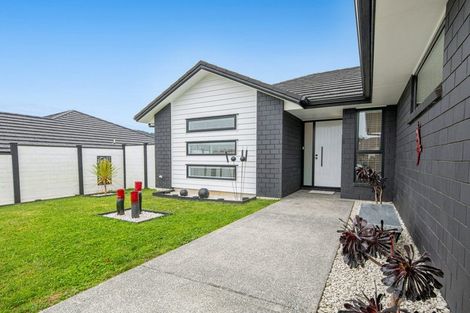 Photo of property in 23 Urumaraki Avenue, Helensville, 0800