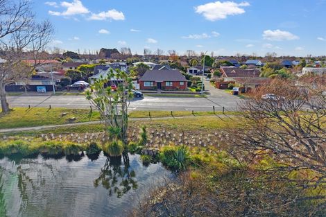 Photo of property in 1/102 Lake Terrace Road, Burwood, Christchurch, 8061