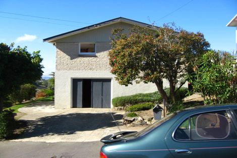 Photo of property in 16 Charters Street, Glenross, Dunedin, 9011