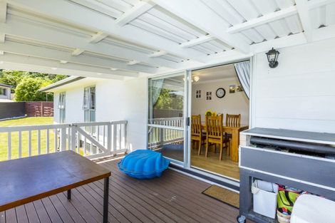 Photo of property in 67 Kamahi Street, Stokes Valley, Lower Hutt, 5019