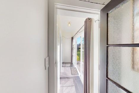 Photo of property in 3 Roberts Avenue, Aramoho, Whanganui, 4500