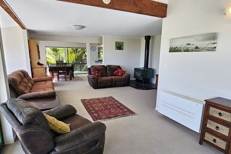 Photo of property in 19 Loris Place, Karoro, Greymouth, 7805
