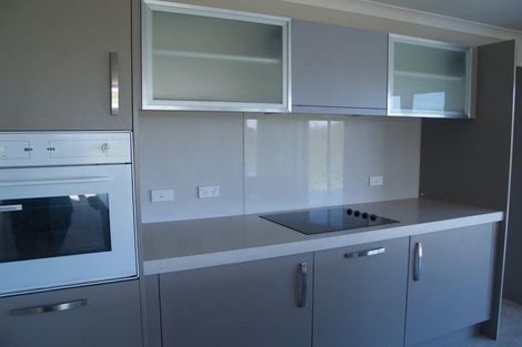 Photo of property in 27 Sandown Road, Te Horo Beach, Otaki, 5581