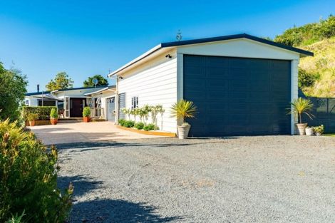 Photo of property in 646 Pahi Road, Pahi, Paparoa, 0571