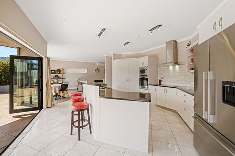 Photo of property in 20 Endeavour Drive, Whitby, Porirua, 5024