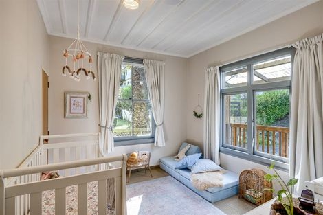 Photo of property in 6 Little Burke Street, Hospital Hill, Napier, 4110