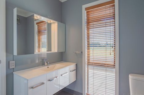 Photo of property in 16 Oak Street, Orari, Geraldine, 7992