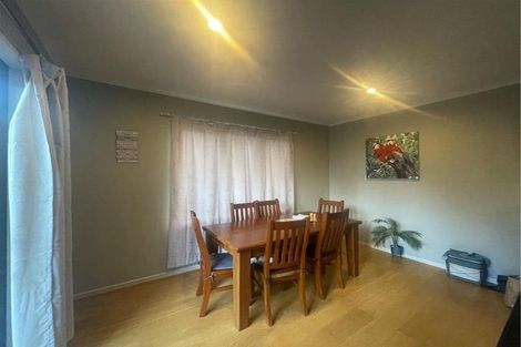 Photo of property in 5 Hornbill Drive, Fairview Heights, Auckland, 0632