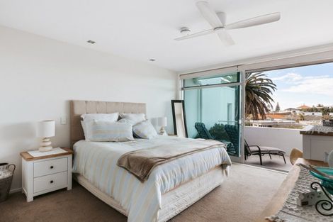 Photo of property in Palm Cove Apartments, 302/6 Tawa Street, Mount Maunganui, 3116