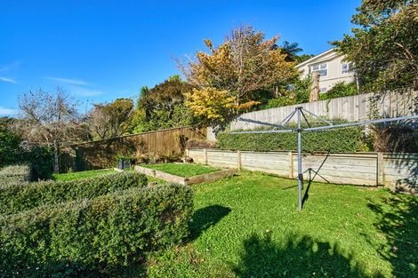 Photo of property in 13 Firth Terrace, Karori, Wellington, 6012