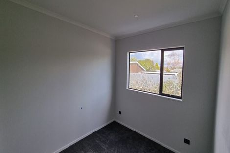 Photo of property in 425f Great South Road, Opaheke, Papakura, 2113