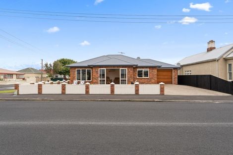 Photo of property in 79 Bay View Road, South Dunedin, Dunedin, 9012