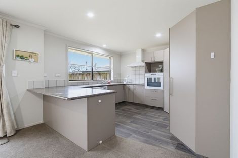 Photo of property in 32 Kinder Place, Ngongotaha, Rotorua, 3010