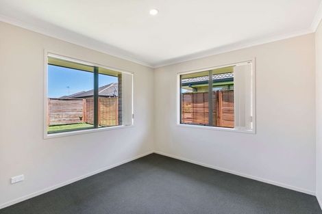 Photo of property in 13 Malta Crescent, Katikati, 3129