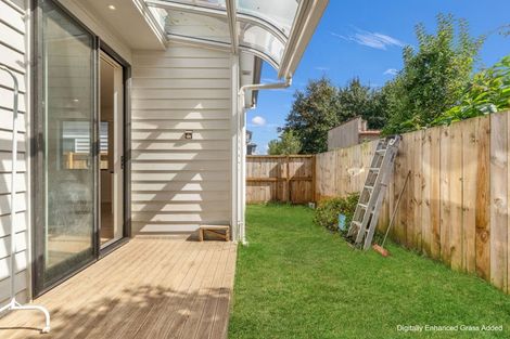Photo of property in 103c Lynwood Road, New Lynn, Auckland, 0600