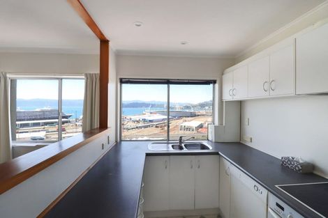 Photo of property in Mansfield Towers, 1 Grant Road, Thorndon, Wellington, 6011