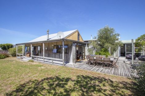 Photo of property in 11 Darroch Slope, Omaha, 0986