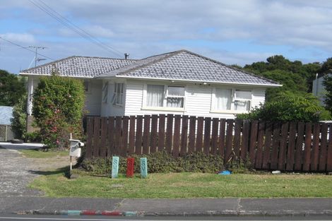 Photo of property in 2/40 Manuka Road, Glenfield, Auckland, 0629