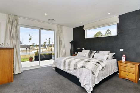 Photo of property in 1 Tara Crescent, Woodend, 7610