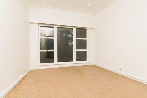 Photo of property in 6 Swanson Road, Henderson, Auckland, 0610