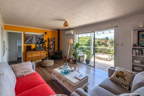 Photo of property in 61 Fairview Crescent, Omiha, Waiheke Island, 1081