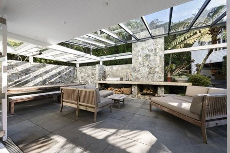 Photo of property in 14 Homewood Avenue, Karori, Wellington, 6012