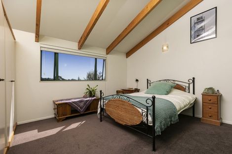 Photo of property in 3 Tree Fern Trail, Campbells Bay, Auckland, 0630