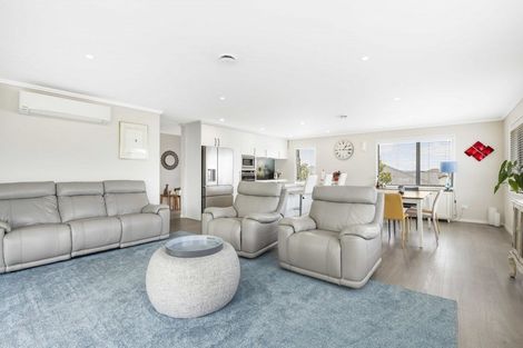 Photo of property in 42 Keston Crescent, Flagstaff, Hamilton, 3210