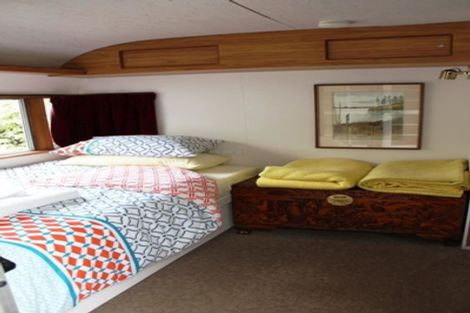 Photo of property in 4 Carnock Road, Harwood, Dunedin, 9077