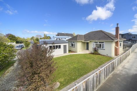 Photo of property in 8a Jensen Street, Hokowhitu, Palmerston North, 4410