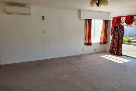 Photo of property in 2/13 Berwyn Avenue, Takanini, 2112