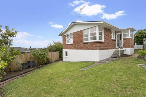 Photo of property in 2/2 Seaview Road, Milford, Auckland, 0620