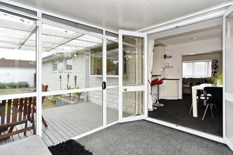 Photo of property in 3 Cowper Place, Avondale, Christchurch, 8061