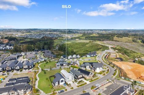 Photo of property in 35 Kikorangi Drive, Wainui, 0992