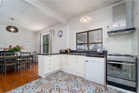 Photo of property in 74 Naples Street, Martinborough, 5711