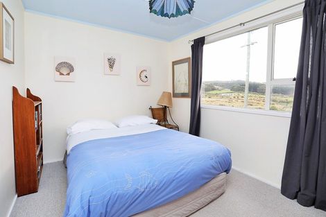 Photo of property in 491 Waikawa-curio Bay Road, Curio Bay, Tokanui, 9884