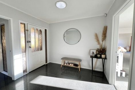 Photo of property in 9 Syntax Place, Conifer Grove, Takanini, 2112