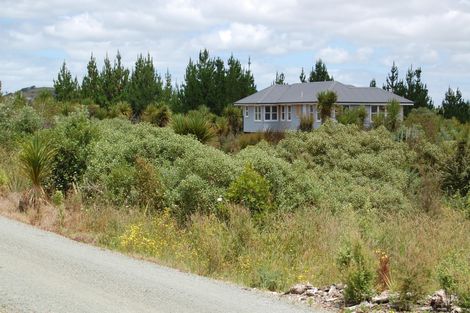 Photo of property in 960a Oneriri Road, Kaiwaka, 0573