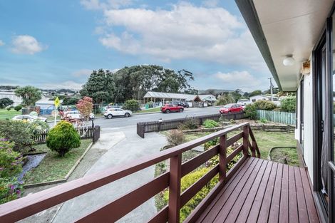 Photo of property in 18 Awatea Street, Ranui, Porirua, 5024