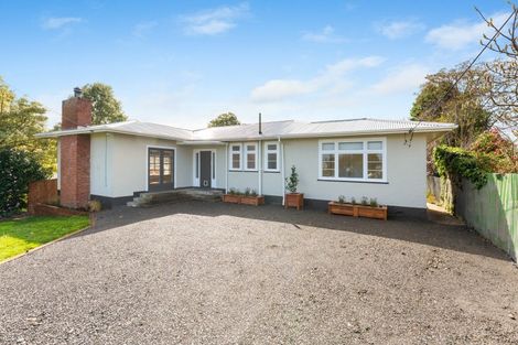 Photo of property in 30 Tararua Street, Pahiatua, 4910
