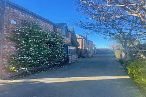 Photo of property in 2/70 Champion Street, Edgeware, Christchurch, 8013