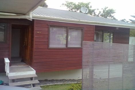 Photo of property in 2/86 Monarch Avenue, Hillcrest, Auckland, 0627