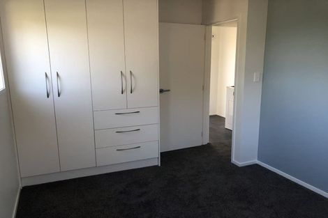 Photo of property in 10 Thornlow Street, Glendene, Auckland, 0602