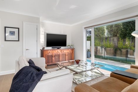 Photo of property in 43 Thirteenth Avenue, Tauranga South, Tauranga, 3112