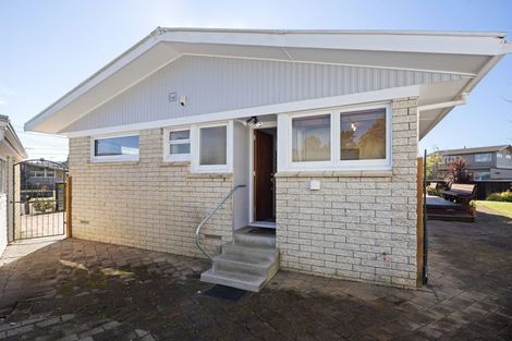 Photo of property in 21 Fitzroy Avenue, Fitzroy, Hamilton, 3206