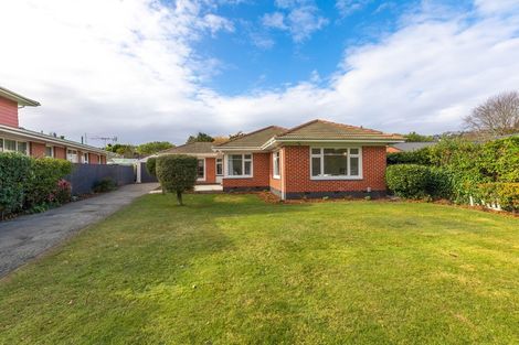 Photo of property in 18 Remuera Avenue, Cashmere, Christchurch, 8022