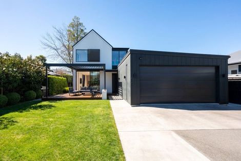 Photo of property in 10 Claremont Avenue, Papanui, Christchurch, 8053